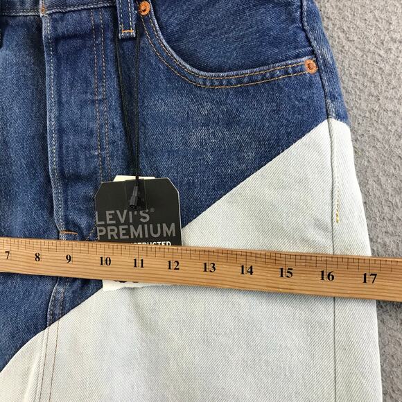 New Levi’s Premium Women Deconstructed Hem Denim Skirt in Halfsies size 24 - Picture 6 of 13